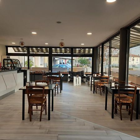 R&B Hotel Alfonsine ภายนอก รูปภาพ